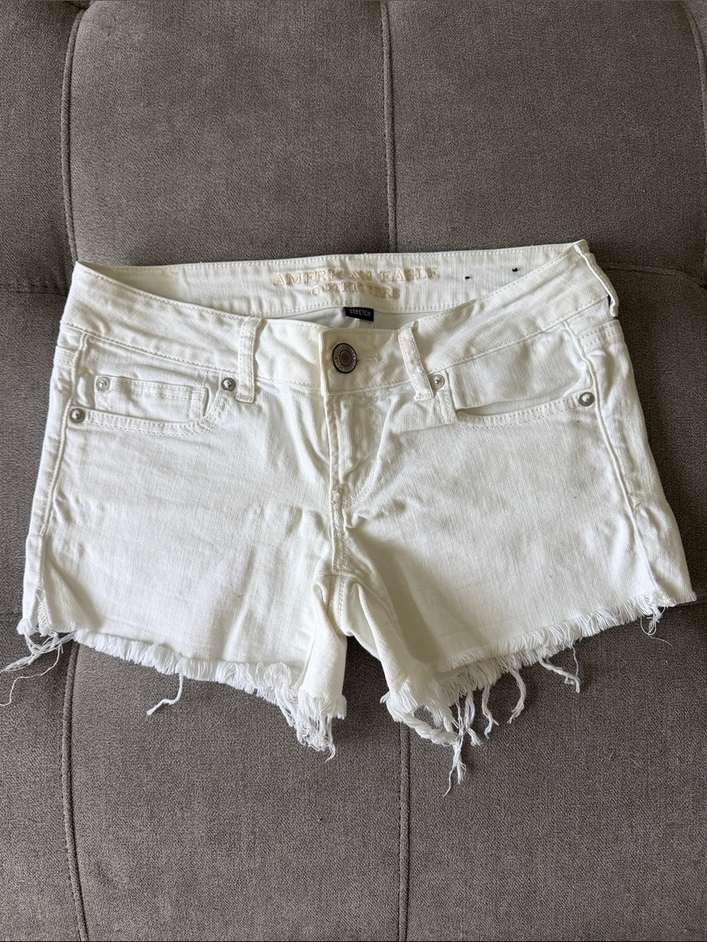 American Eagle Outfitters White Frayed Hem Denim Shorts
